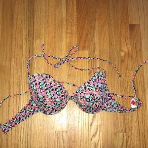 Victoria’s Secret push up bikini